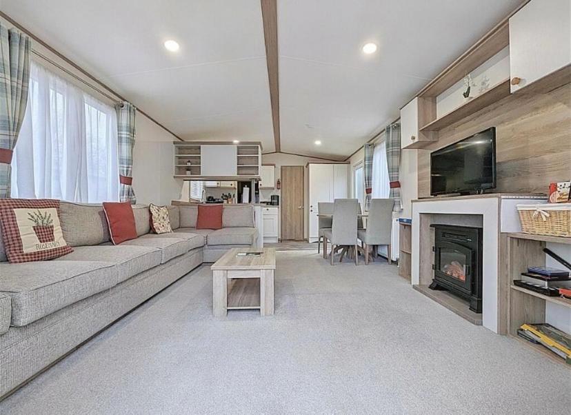 Вилла Cosy Corner Brigham  Экстерьер фото